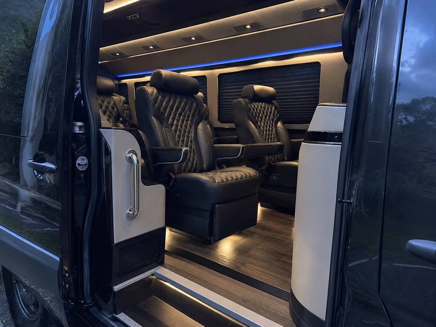 bus rentals for shreveport concerts music festival