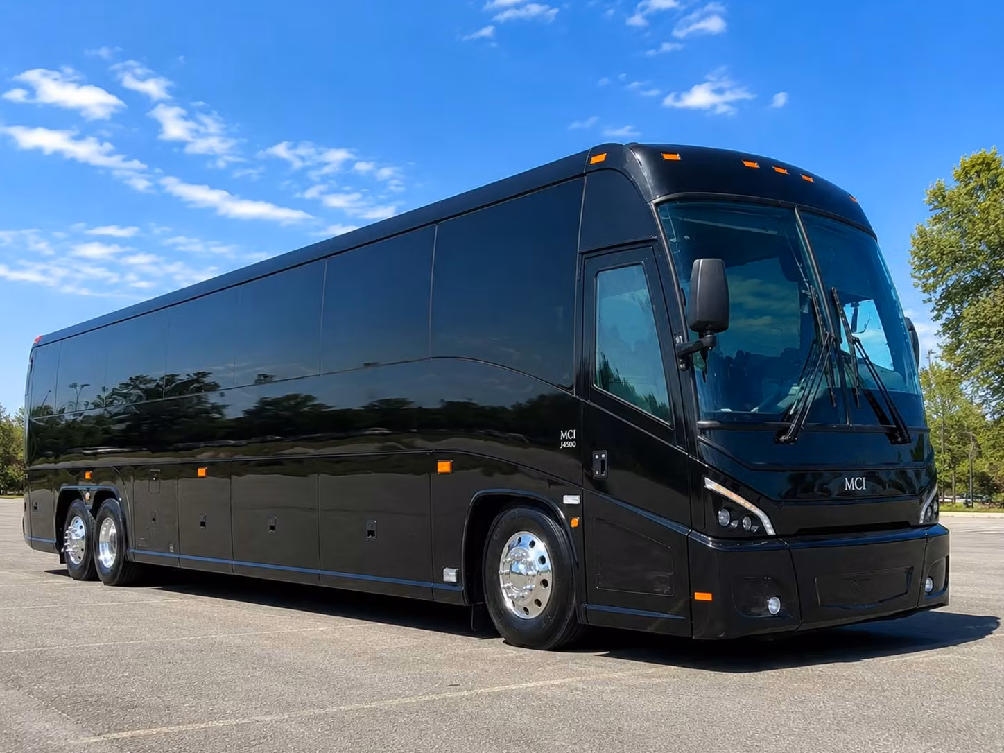 charter bus rentals for shreveport concerts and live events at brookshire grocery arena