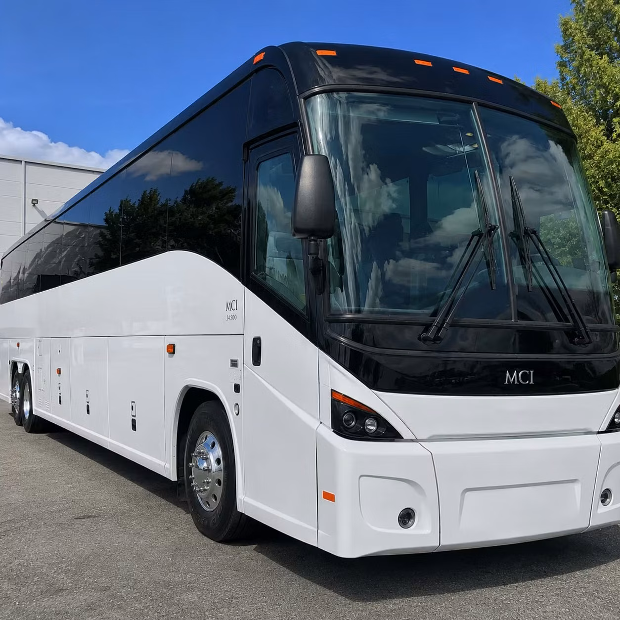 getting your whole group to shreveport regional airport without the headache