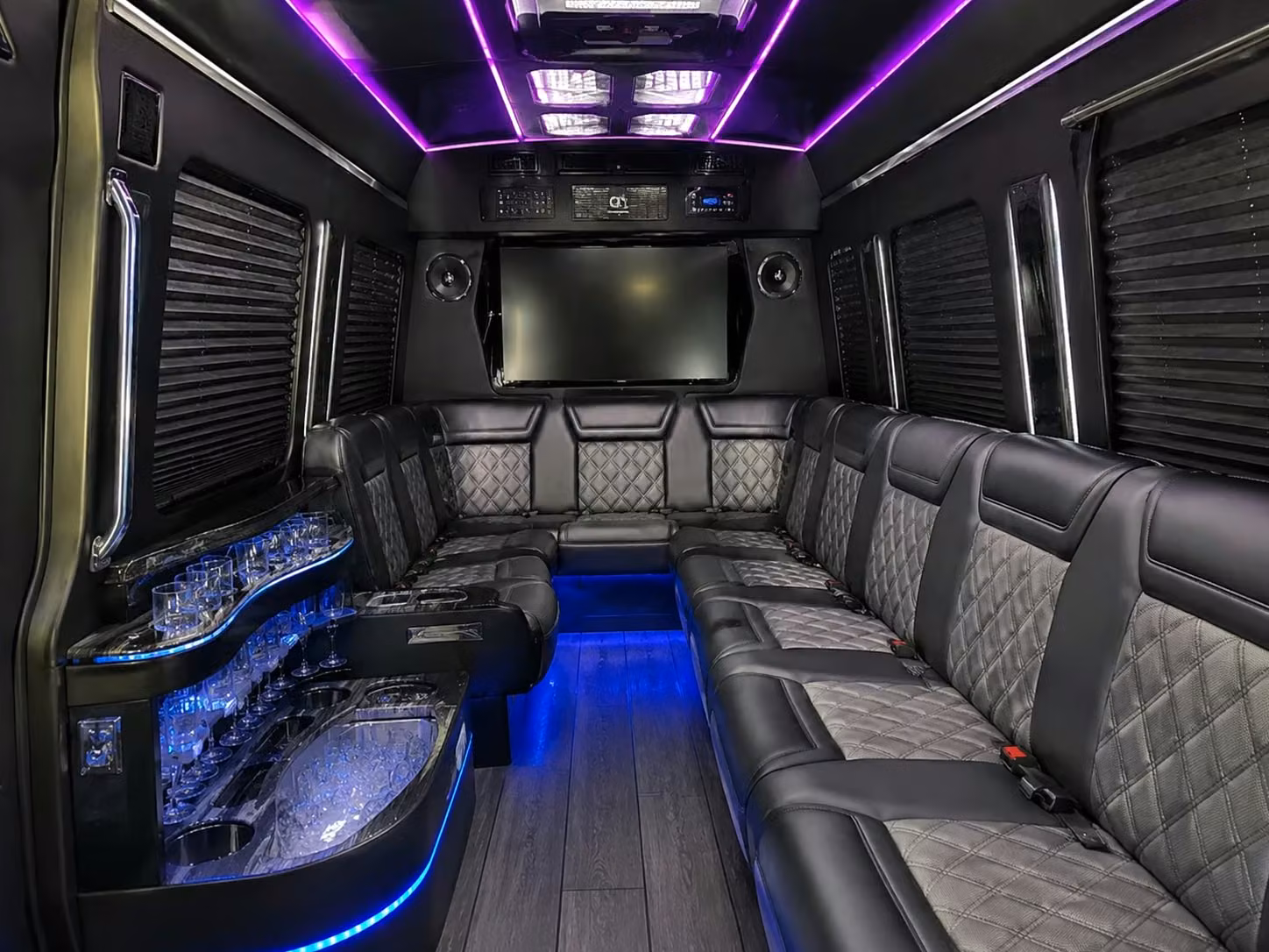 school field trip and sports team bus rentals in shreveport